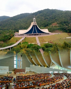 SANTUÁRIO DE MADRE PAULINA E COMPRAS EM BRUSQUE